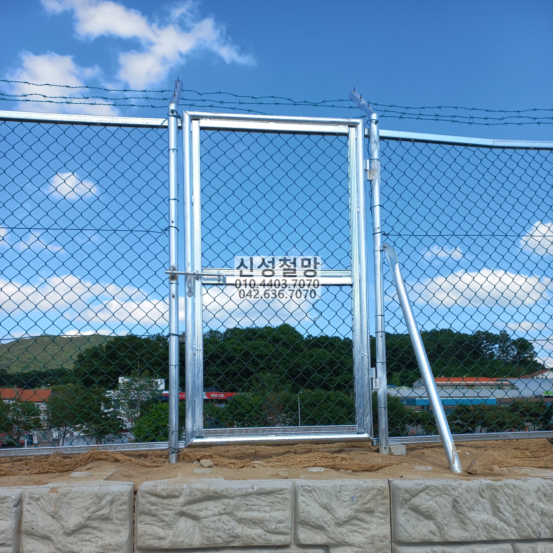 1981969669_GmAVIzhv_b7b282a74a1ee6766ac96b37551c9be35d9b845b.jpg 이미지크게보기